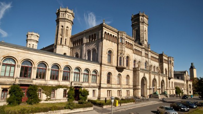 圣彼得堡国立建筑大学